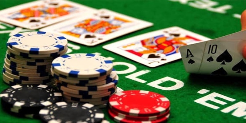 Đọc vị đối thủ là cách chơi cần biết tại Poker Kubet11